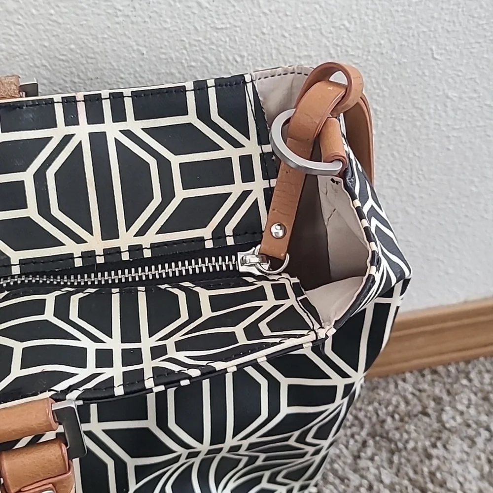 Petunia Pickle Bottom Black and White Geometric Baby Bag